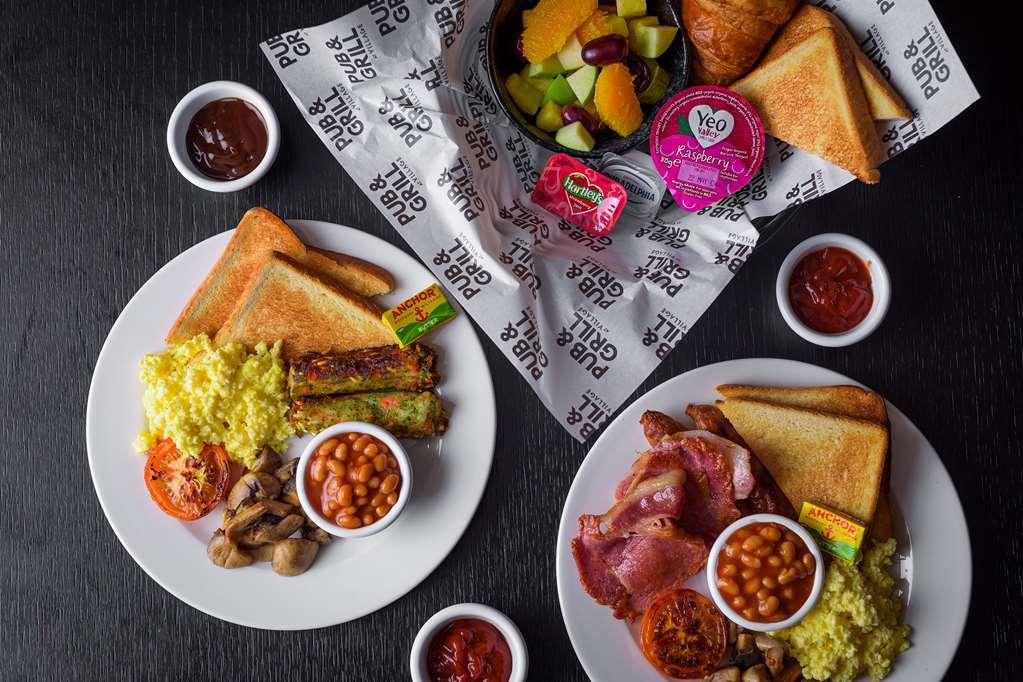 Village Hotel Birmingham ウォールソール レストラン 写真