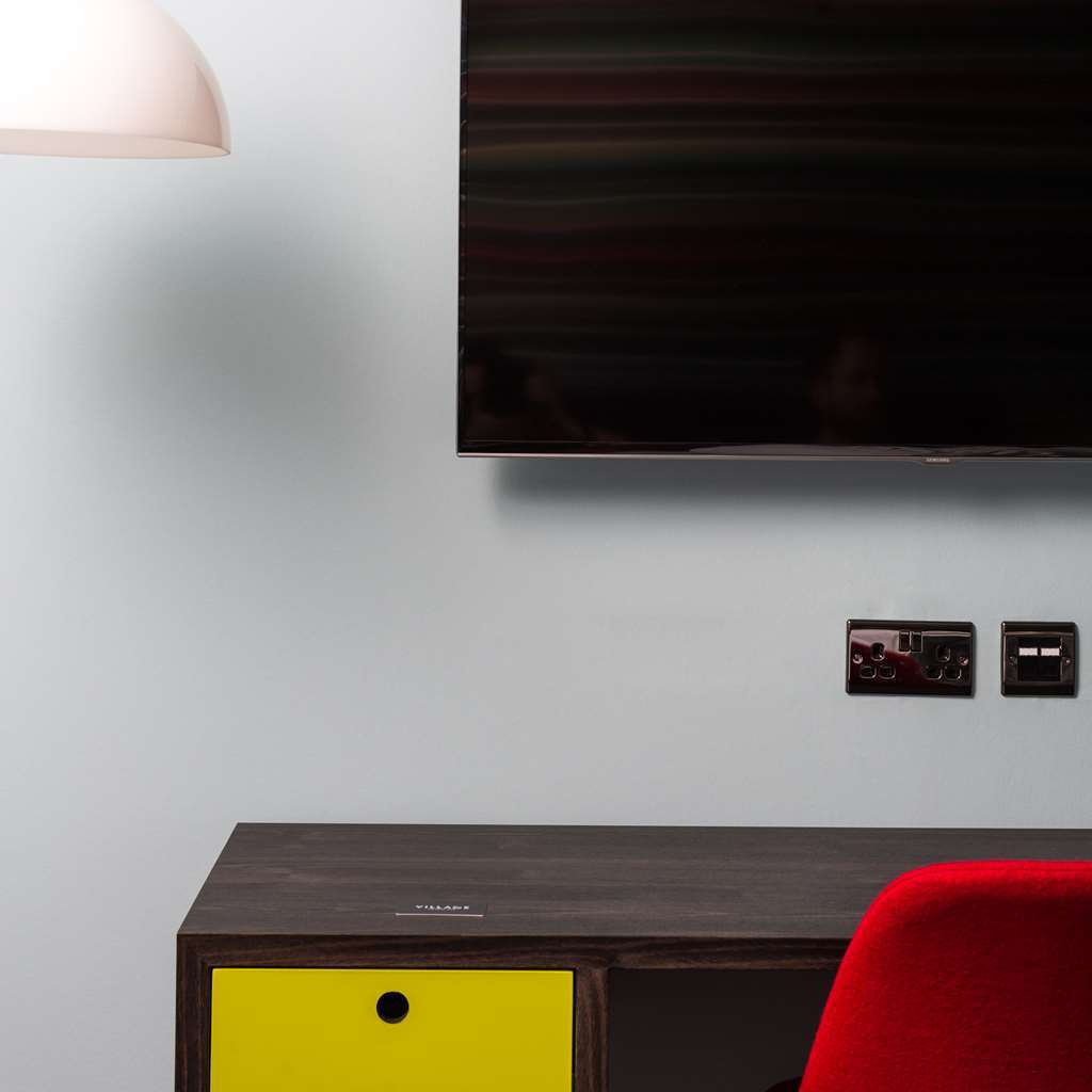 Village Hotel Birmingham ウォールソール 部屋 写真
